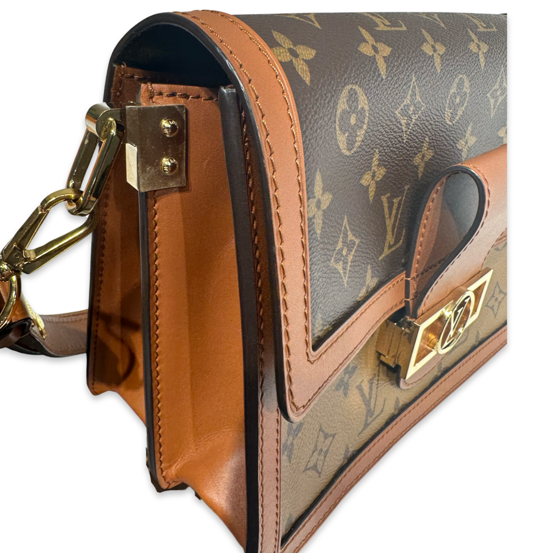 Pre-Owned Louis Vuitton Monogram Canvas Dauphine MM Shoulder Bag