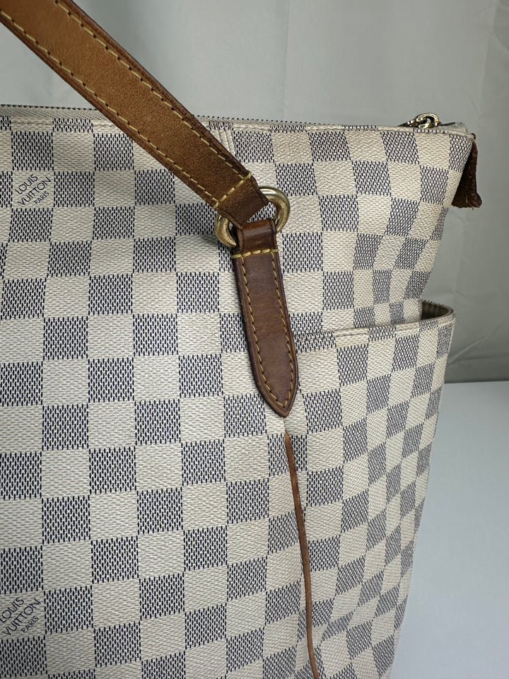 Louis Vuitton Damier Azur Totally MM Shoulder Bag
