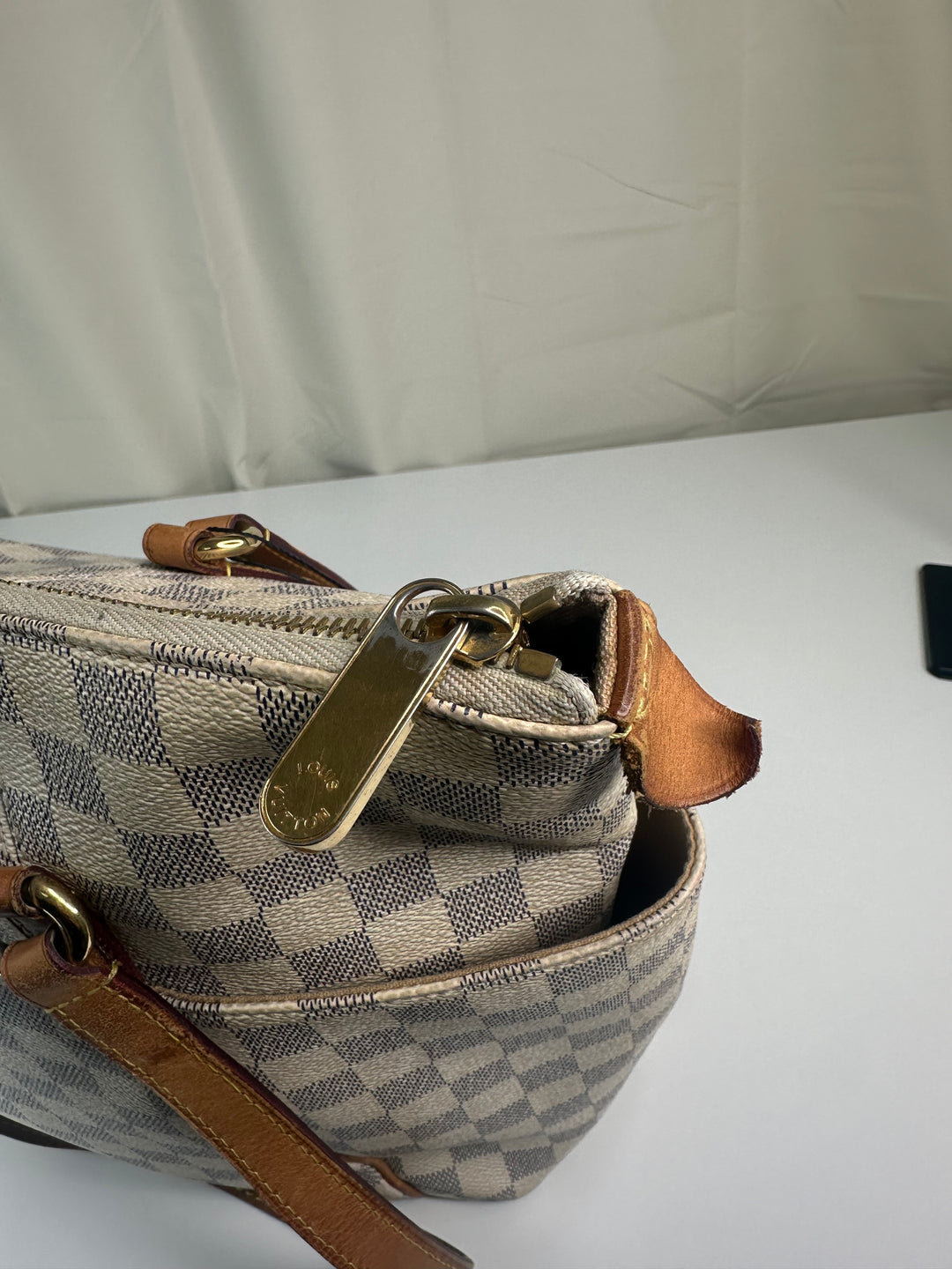 Louis Vuitton Damier Azur Totally MM Shoulder Bag