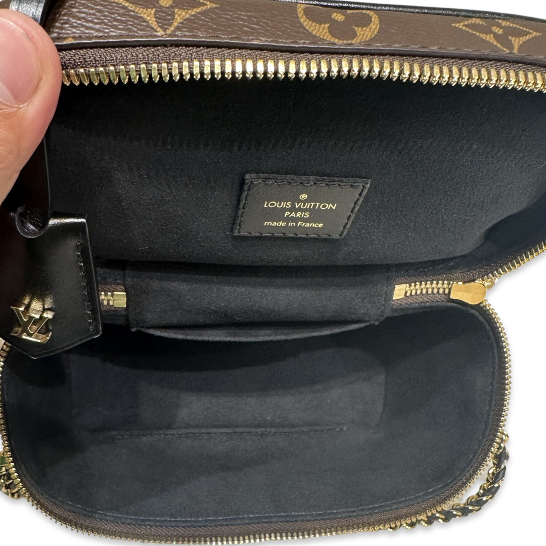 Pre-Owned Louis Vuitton Monogram Canvas Vanity PM Shoulder Bag