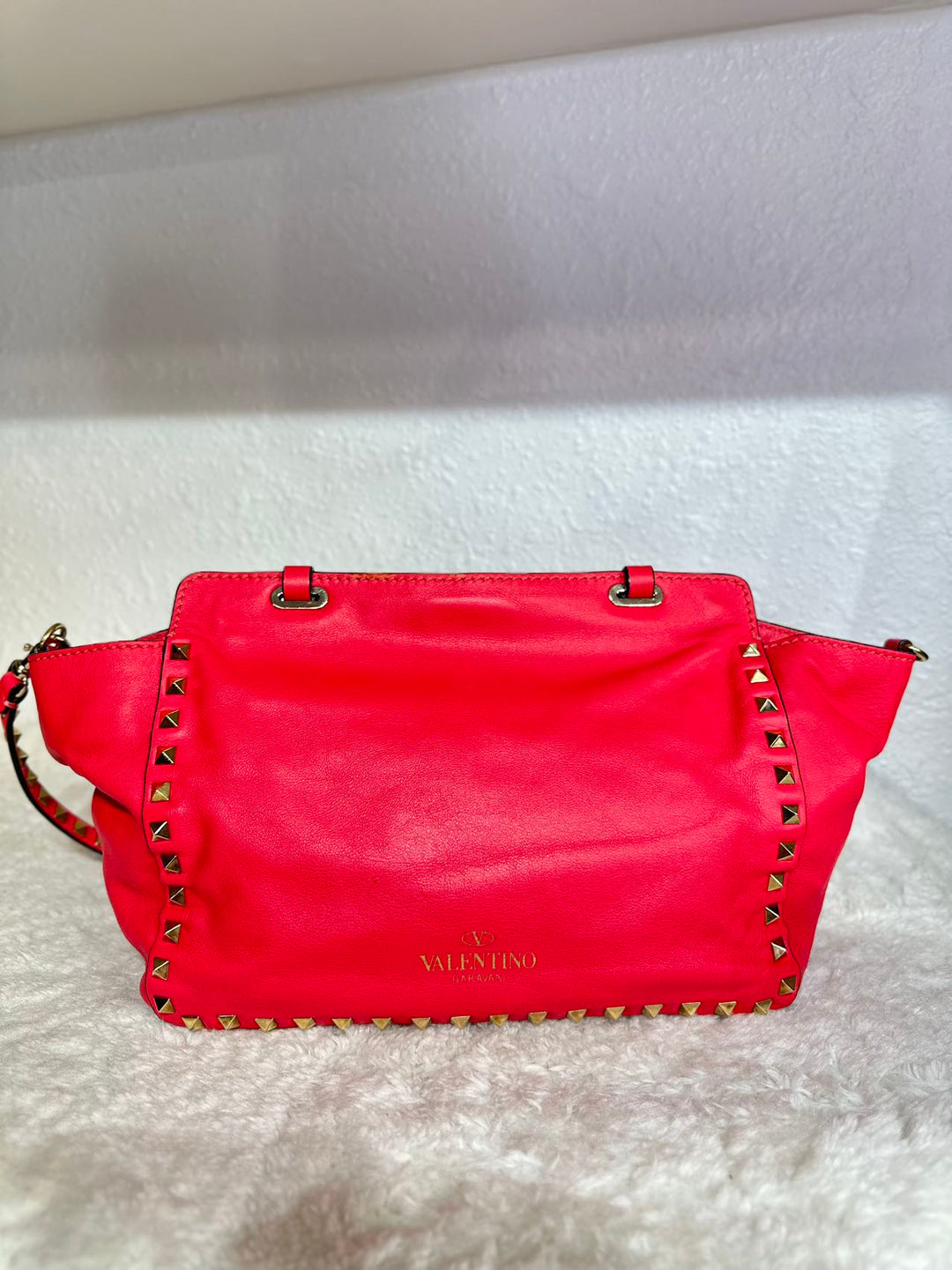 Valentino pink leather rockstud shoulder bag