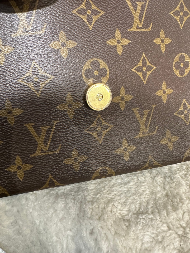 Louis Vuitton Monogram Canvas Locky BB Shoulder Bag