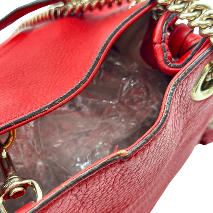 Pre-Owned Gucci GG Logo Red Leather Soho Chain Shoulder Bag Totes