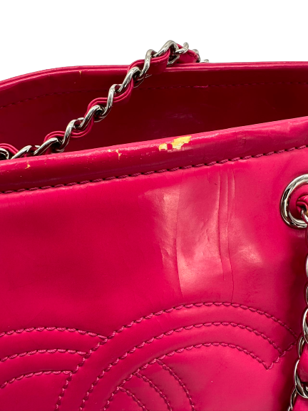 Preloved Chanel Pink Patent Leather CC Logo Shoulder Bag