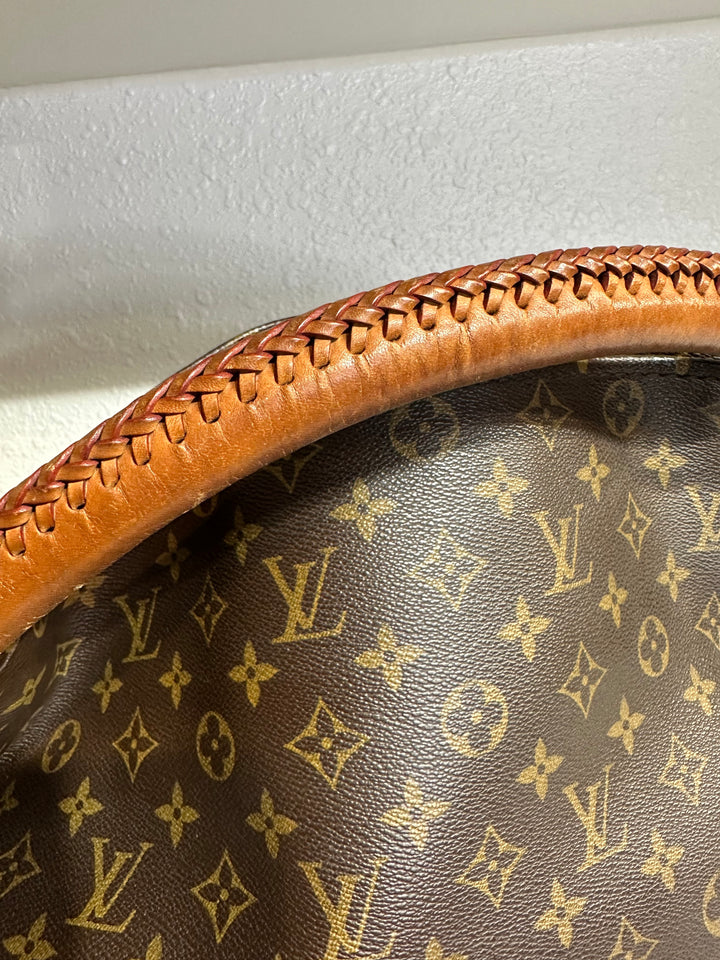 Louis Vuitton Monogram Canvas Artsy MM Shoulder Bag Tote