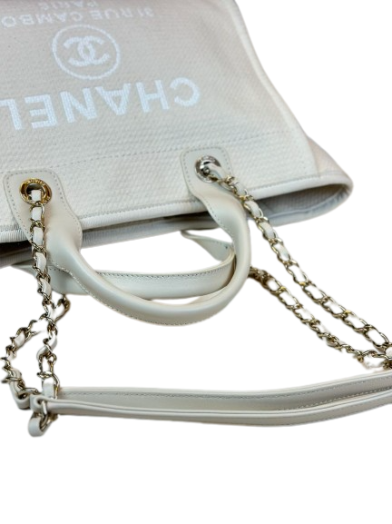 Preloved Chanel Mixed Fibers Calfskin & Gold-Tone Metal Shoulder Bag