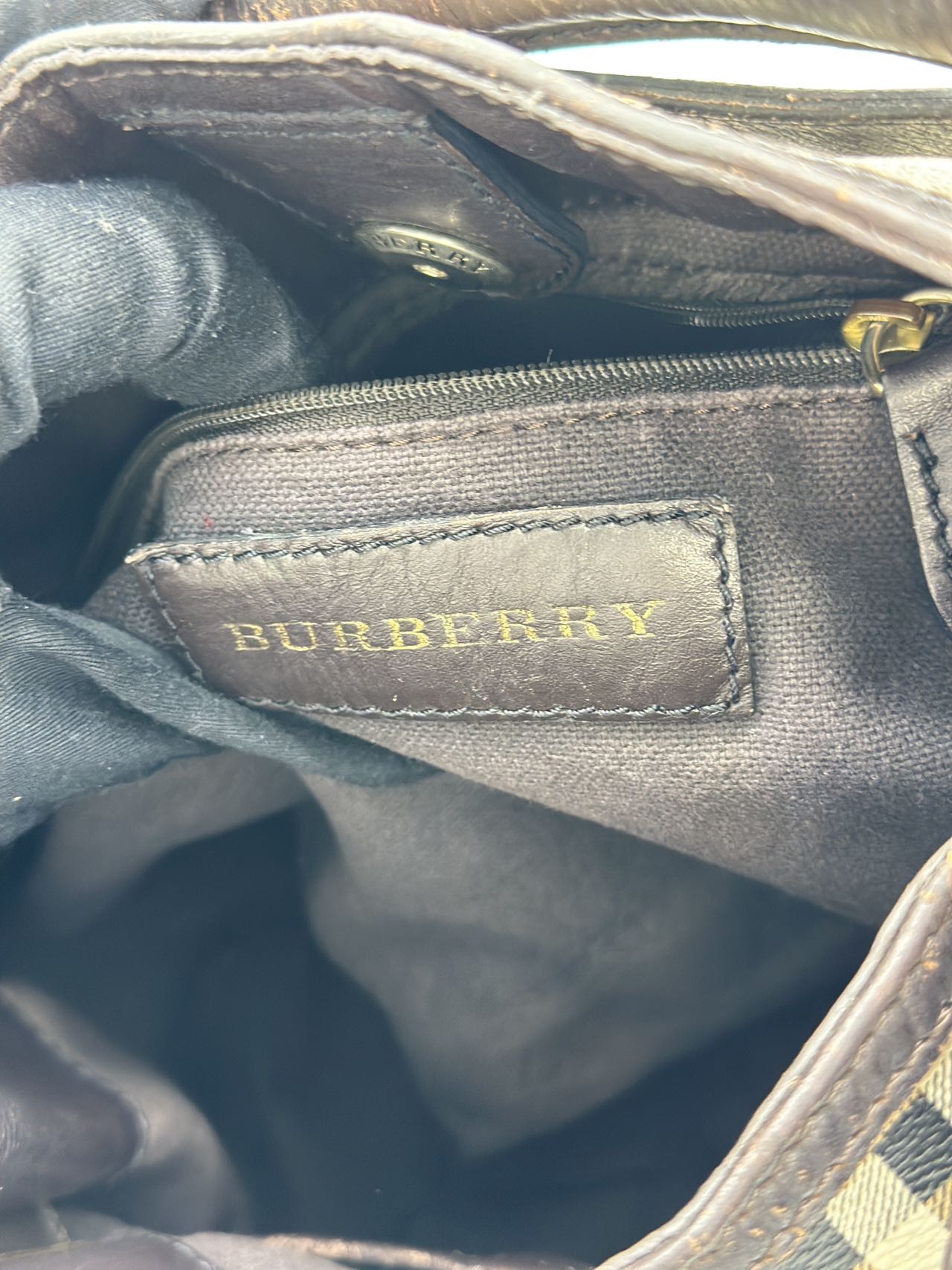 Preloved Burberry Signature Logo Shoulder Bag Totes
