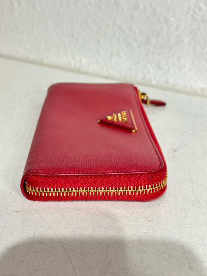 Prada Pink Saffiano leather wallet