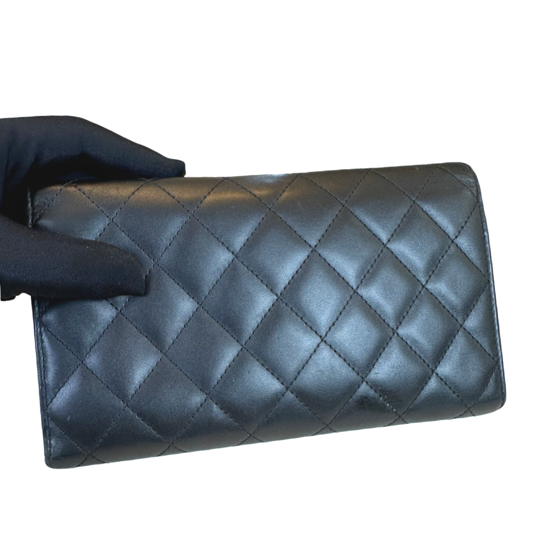 Pre-Owned Chanel Black Leather CC Logo Cambon Wallet