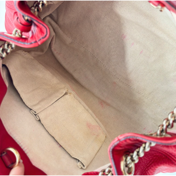 Pre-Owned Gucci GG Logo Red Leather Soho Chain Shoulder Bag Totes