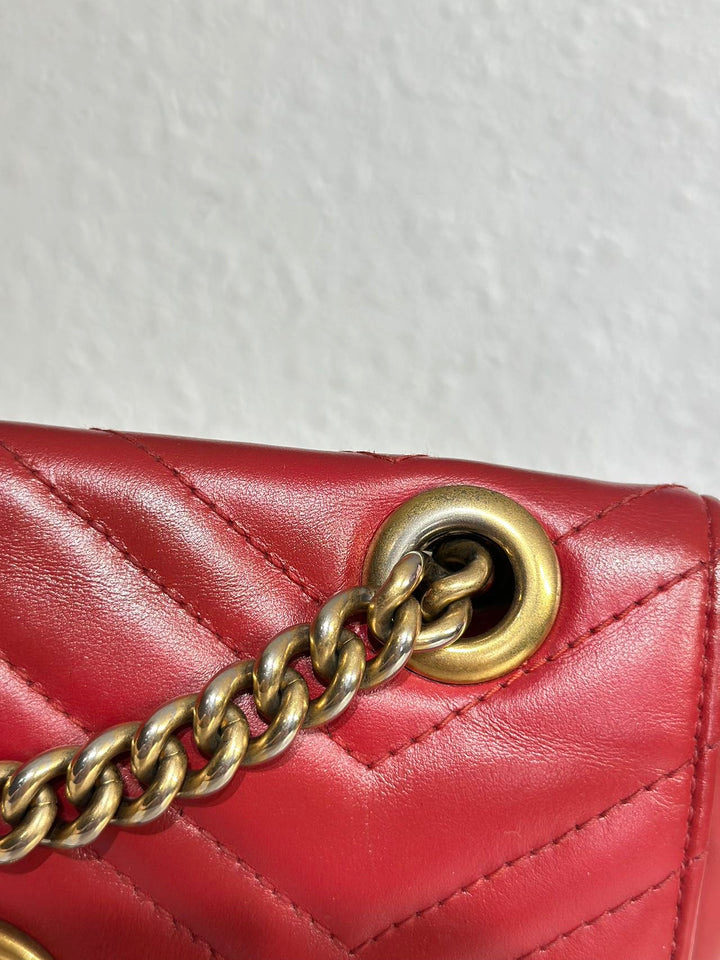 Gucci Red Leather Small Marmont shoulder bag crossbody