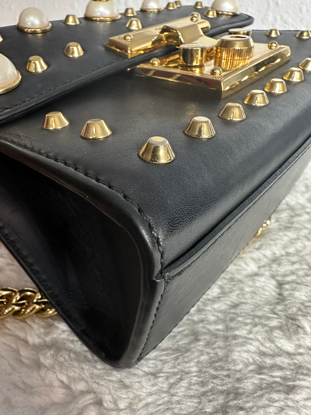 Gucci Black Pearl Small Padlock Shoulder bag