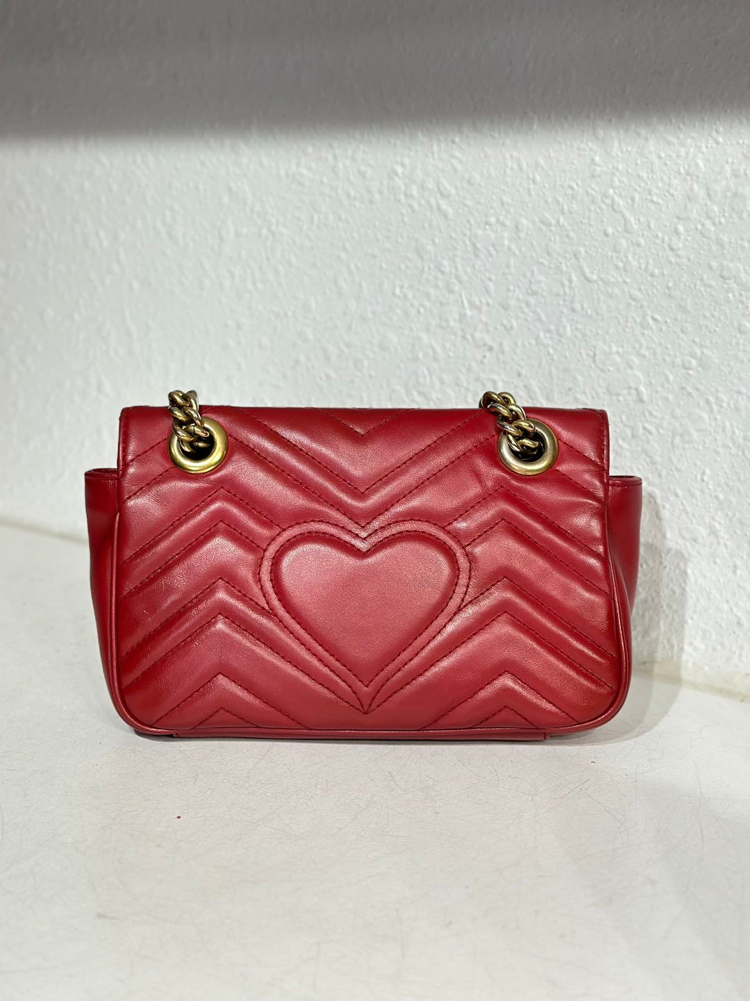 Gucci Red Leather Small Marmont shoulder bag crossbody