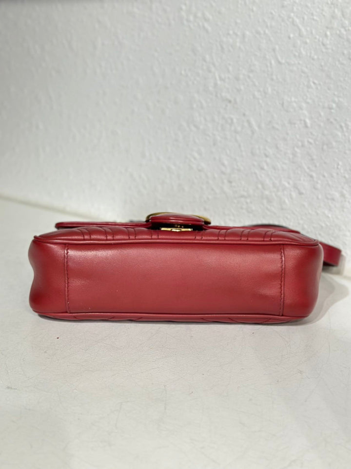 Gucci Red Leather Small Marmont shoulder bag crossbody