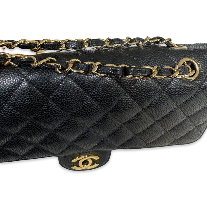 Pre-Owned Chanel Black Leather Caviar Classic Double Flap Medium Shoulder Bag