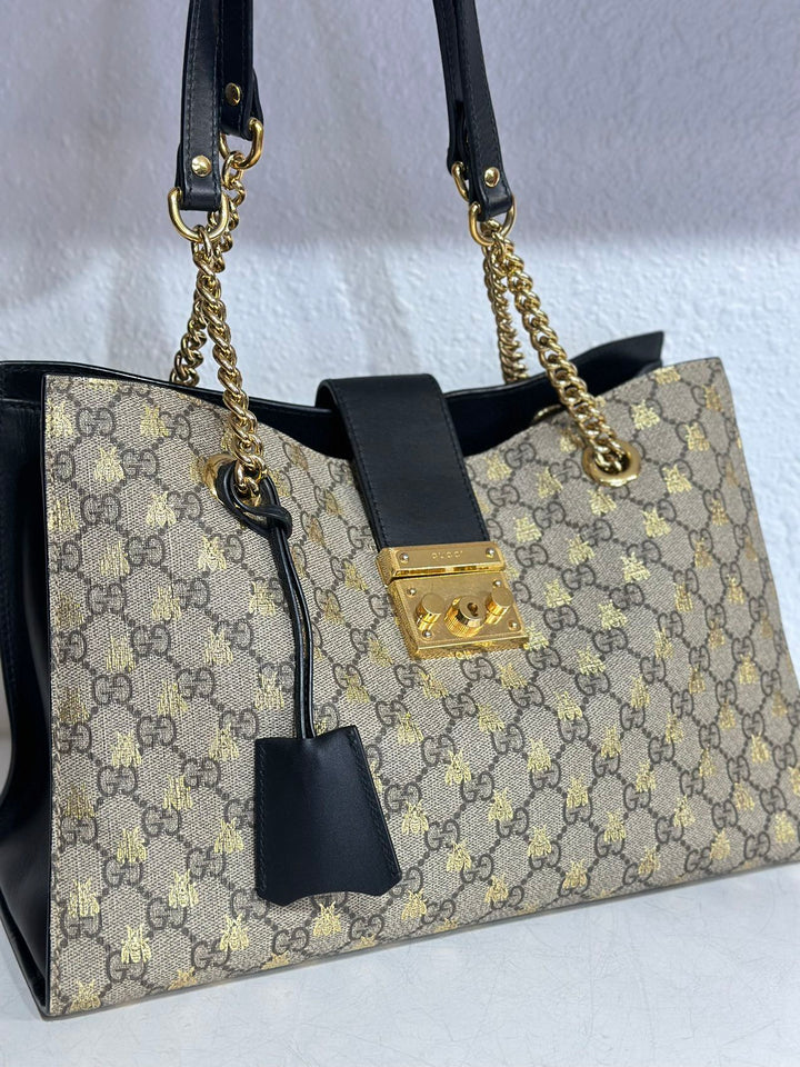 Gucci GG Logo Bees large Padlock Shoulder Bag