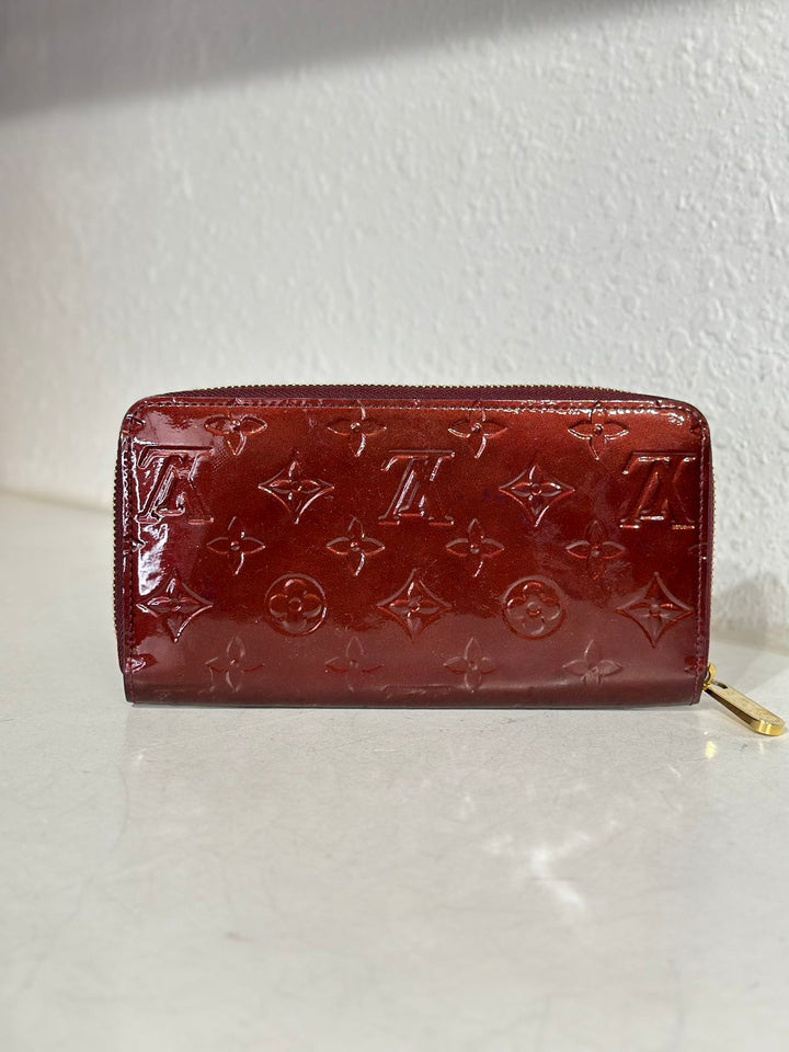 Louis Vuitton Vernis Burgundy Leather Wallet