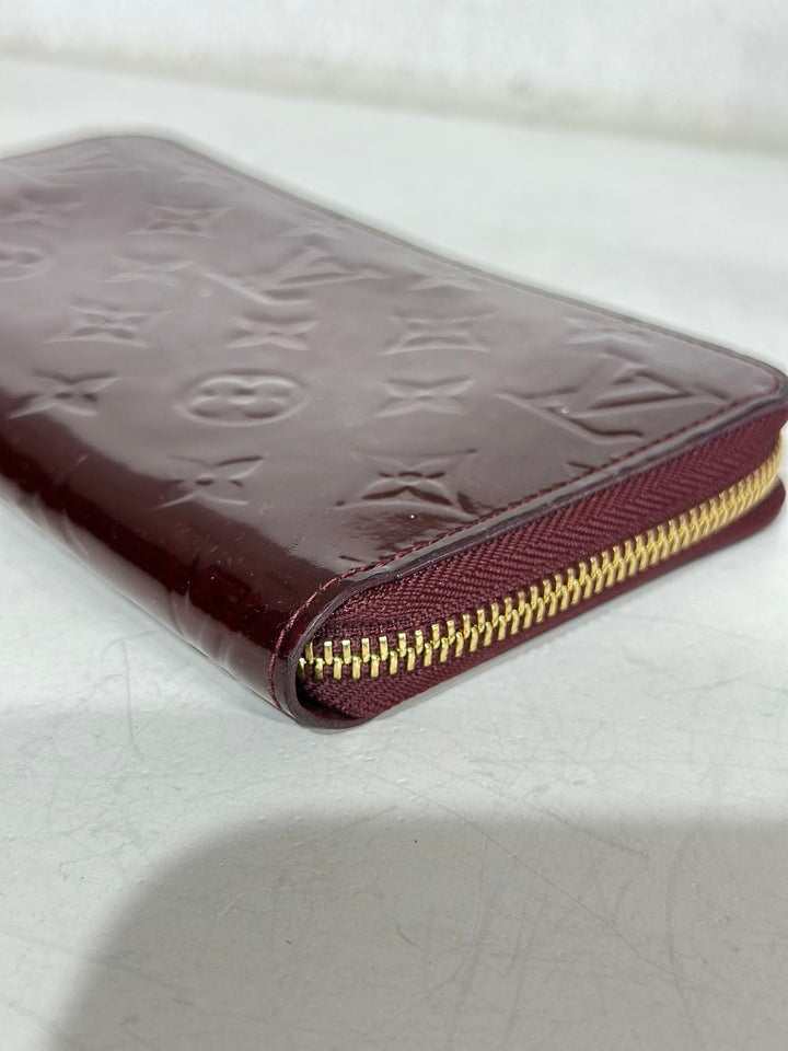 Louis Vuitton Vernis Burgundy Leather Wallet