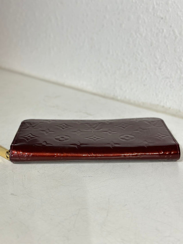 Louis Vuitton Vernis Burgundy Leather Wallet