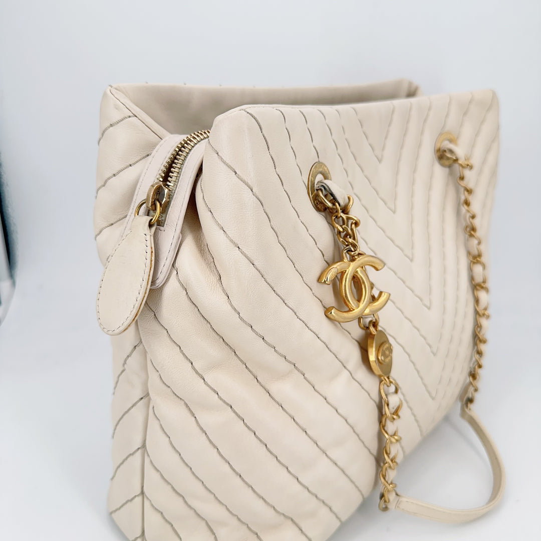 Chanel White Leather tote with gold hardware