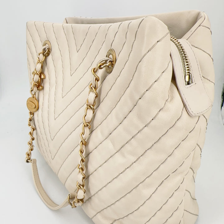 Chanel White Leather tote with gold hardware