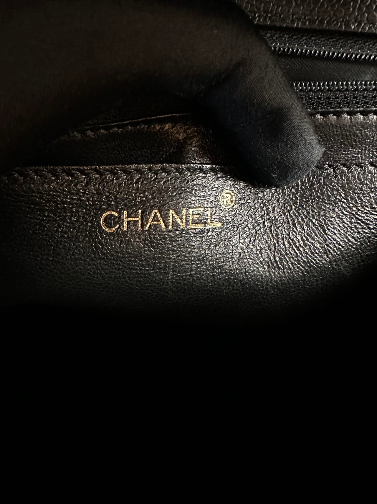 Preloved Chanel Black Quilted Caviar Vintage Handbag Satchel