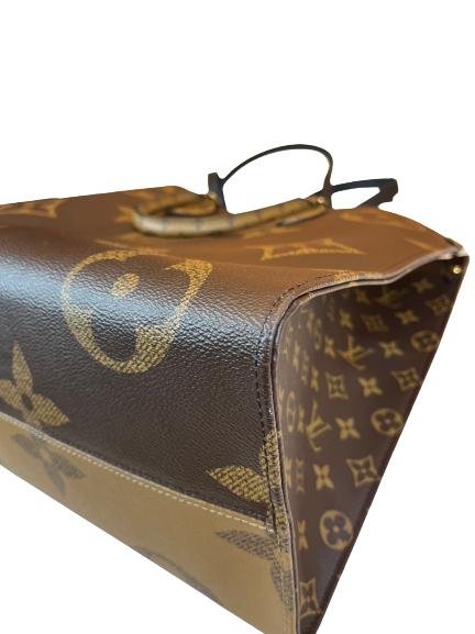 Preloved Louis Vuitton Monogram Canvas OnTheGo GM Shoulder Bag Totes