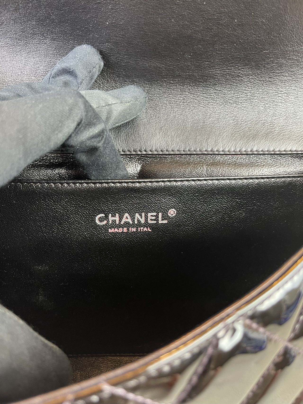 Preloved CHANEL Black Patent Leather Classic Flap Shoulder Bag