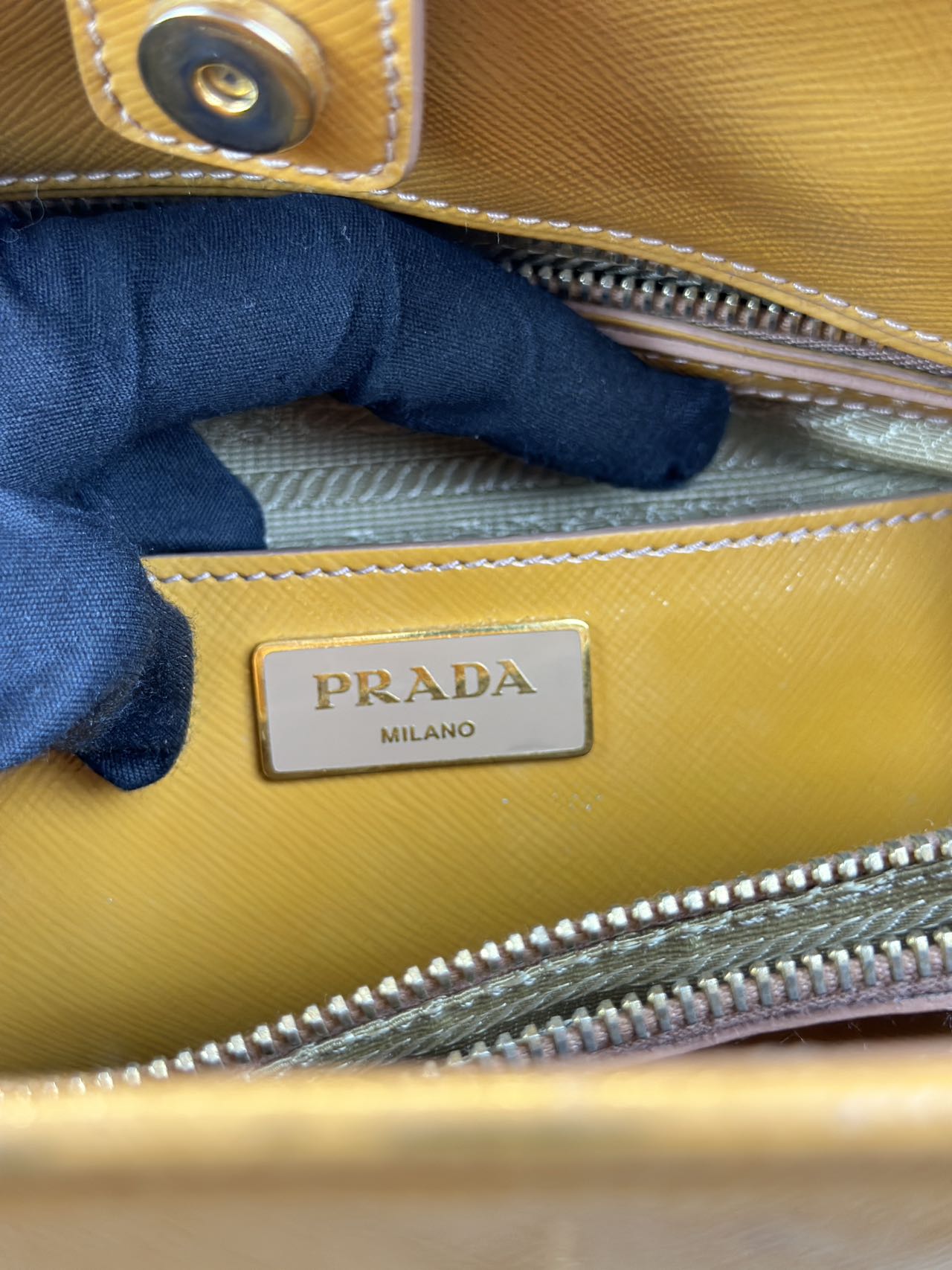 Preloved Prada Patent Leather Shoulder Bag Crossbody