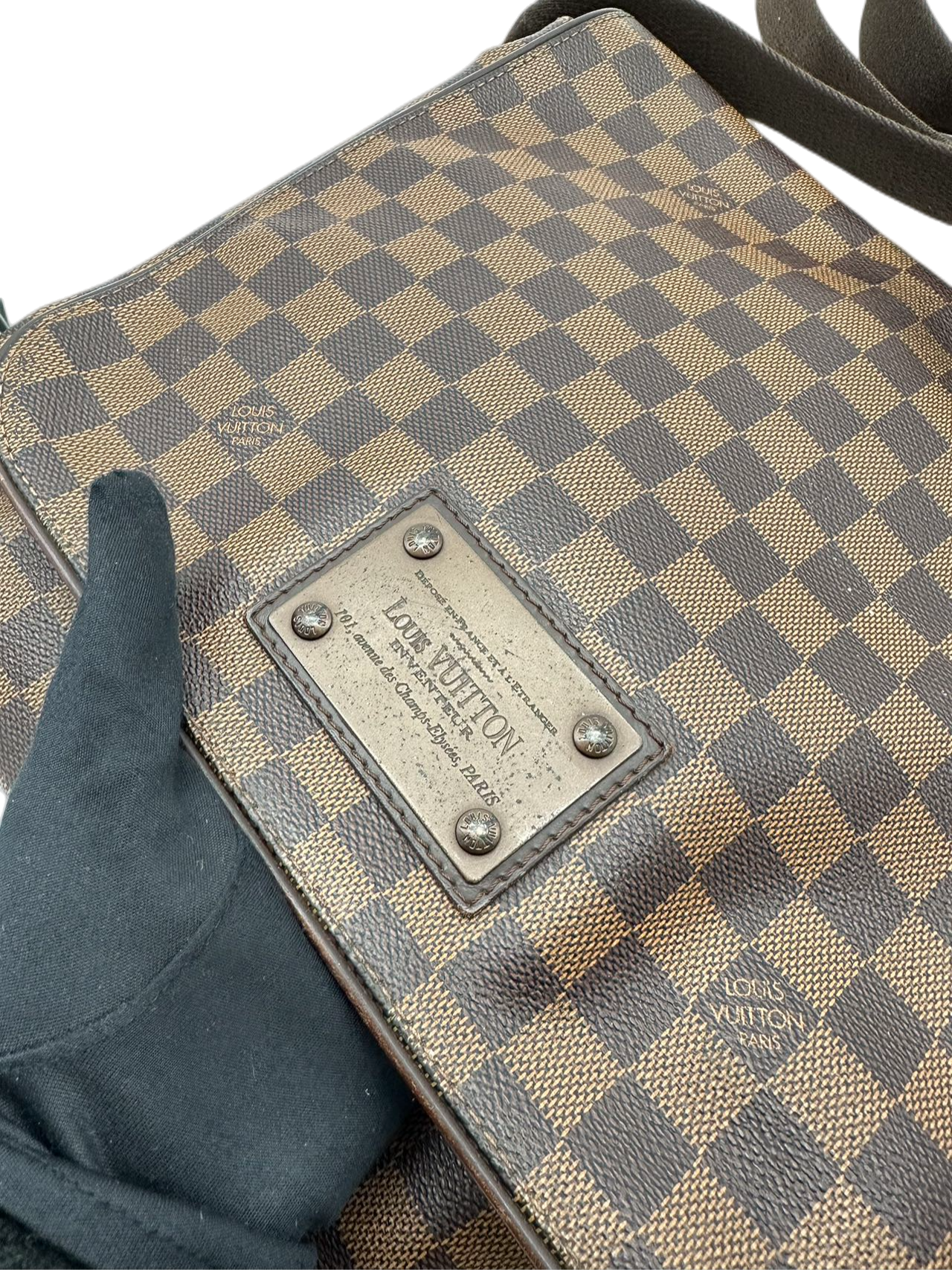 Preloved Louis Vuitton Damier Ebene Brooklyn MM Messenger Bag