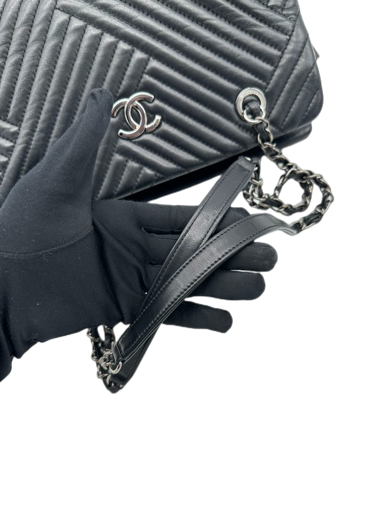 Preloved Chanel Black Leather Boy Bag Shoulder Bag