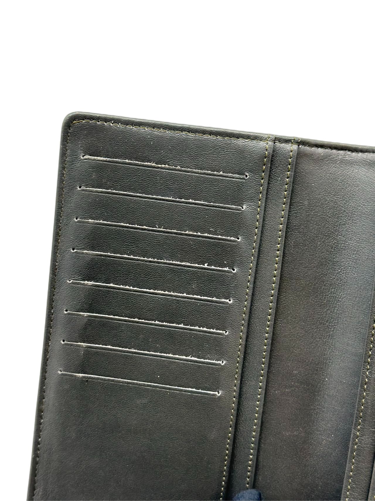 Preloved Chanel C Logo Leather Wallet