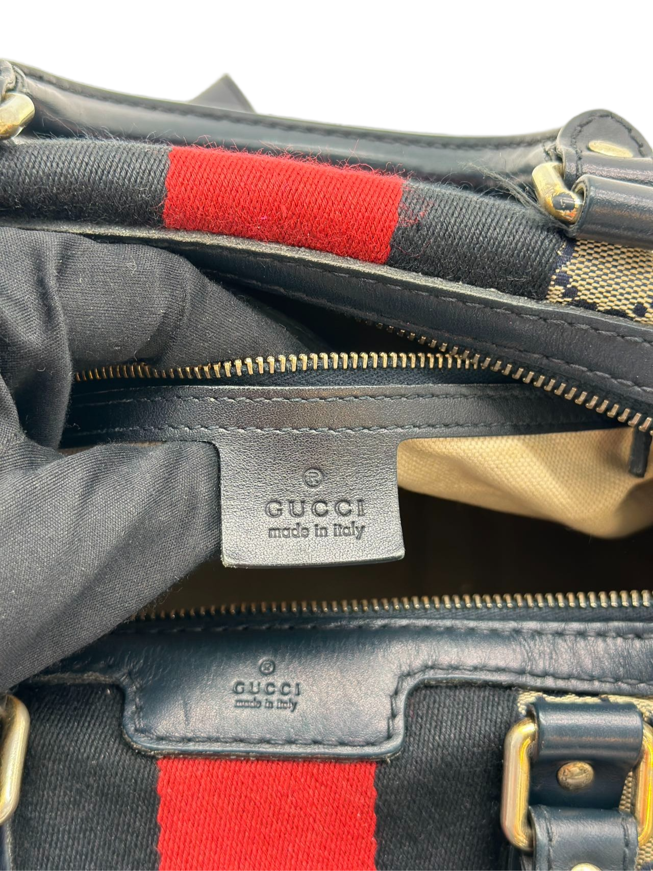 Preloved Gucci GG Logo Supreme Boston Bag Crossbody