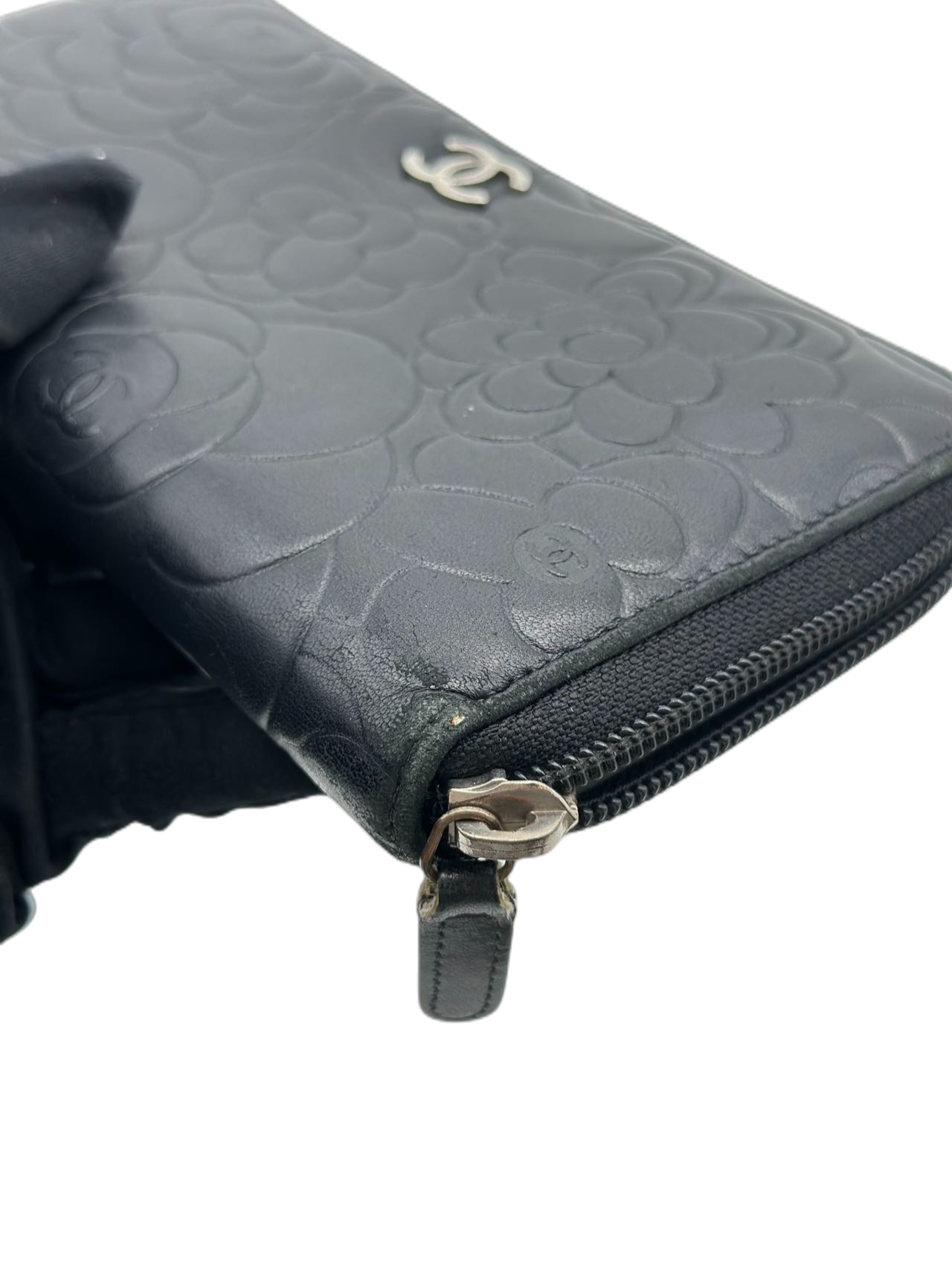 Preloved Chanel Black Leather C Logo Wallet
