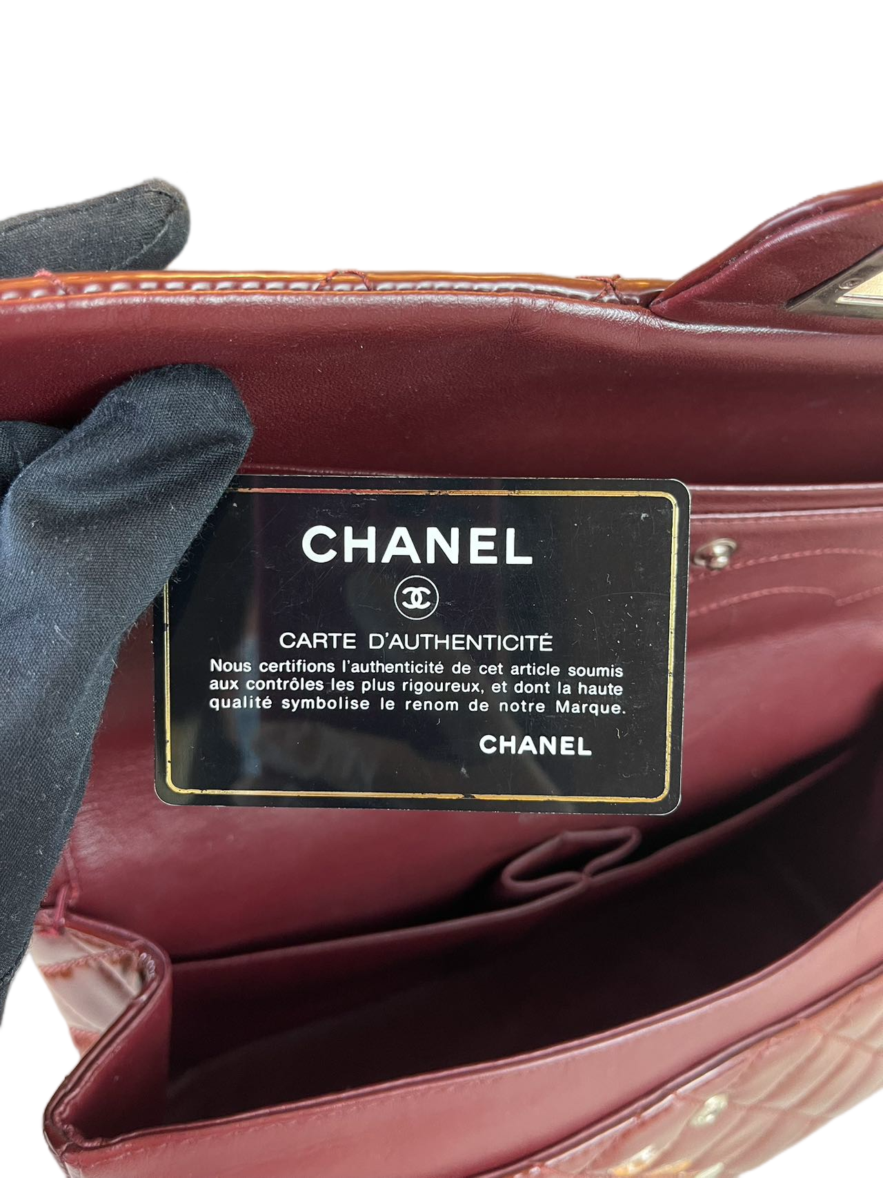 Preloved CHANEL Red Patent Leather Classic Flap 2.55 Shoulder Bag