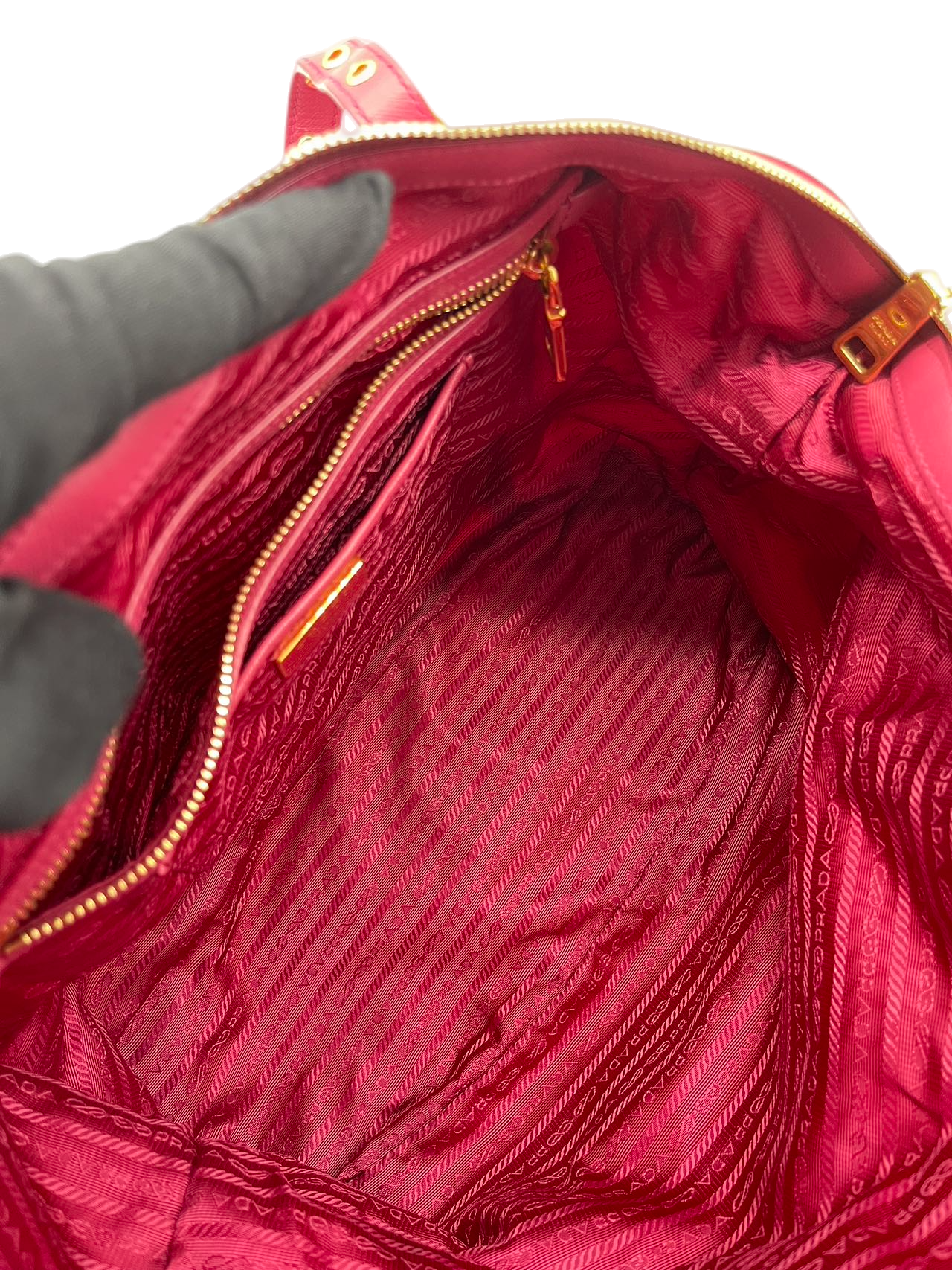 Preloved Prada Pink fabric Shoulder Bag Crossbody